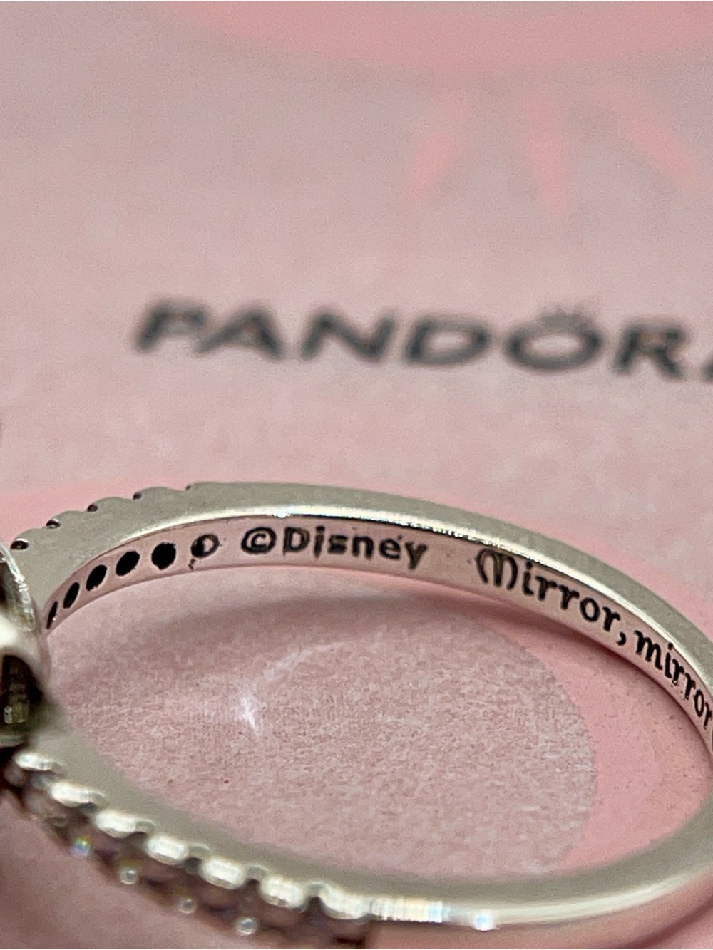 Pandora Disney Evil Queen Dagger Heart Ring S925 Silver Size 7 / 54 - Picture 8 of 12